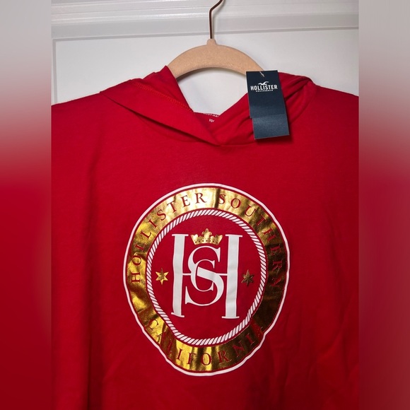 Red Hoodie Crop Top - Picture 2 of 6